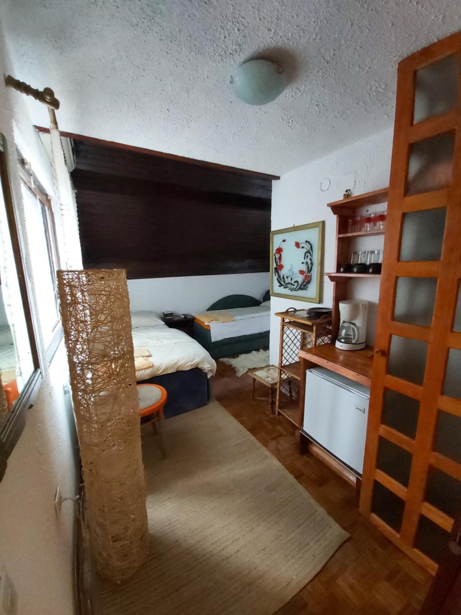Guesthouse Bajka Vinci Camera foto