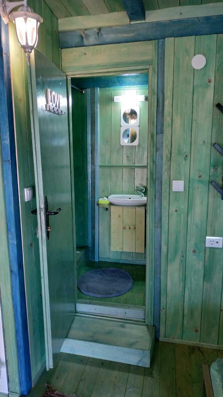 Guesthouse Bajka Vinci Esterno foto